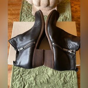 NWOT Lucky Brand Black Soft Leather Ankle Boots